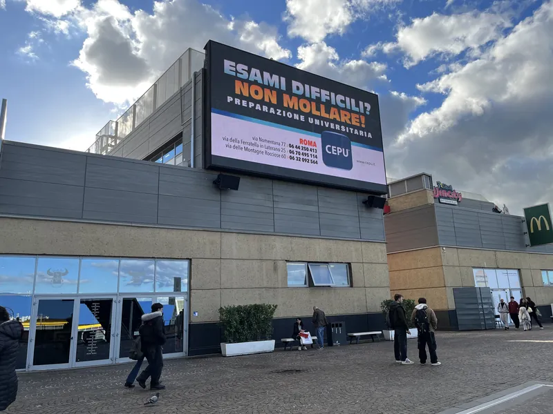 External Ledwall — Klépierre, Centro Commerciale Porta di Roma